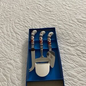 PRILL CHEESE SET NWOT